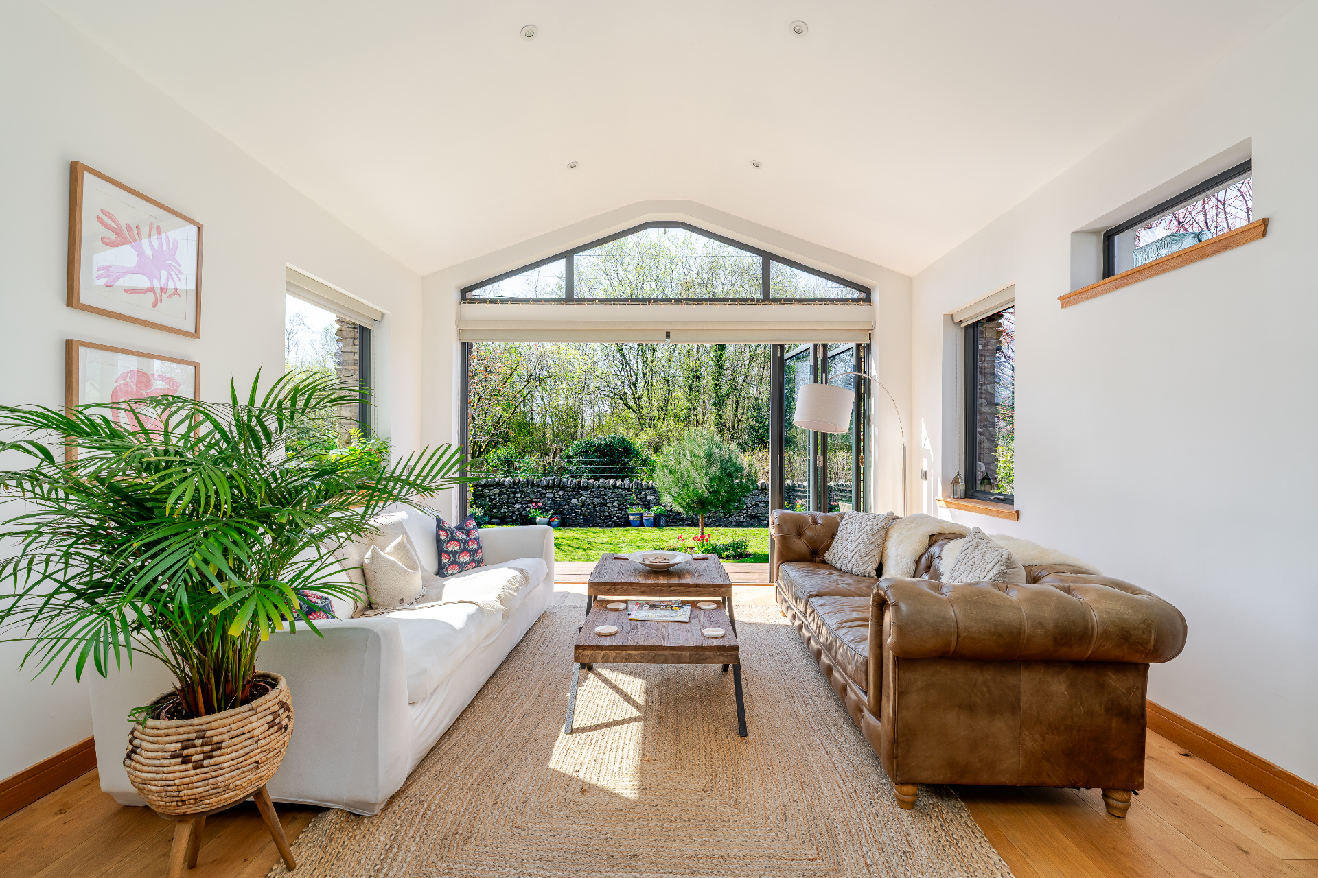 Garden View Lounge